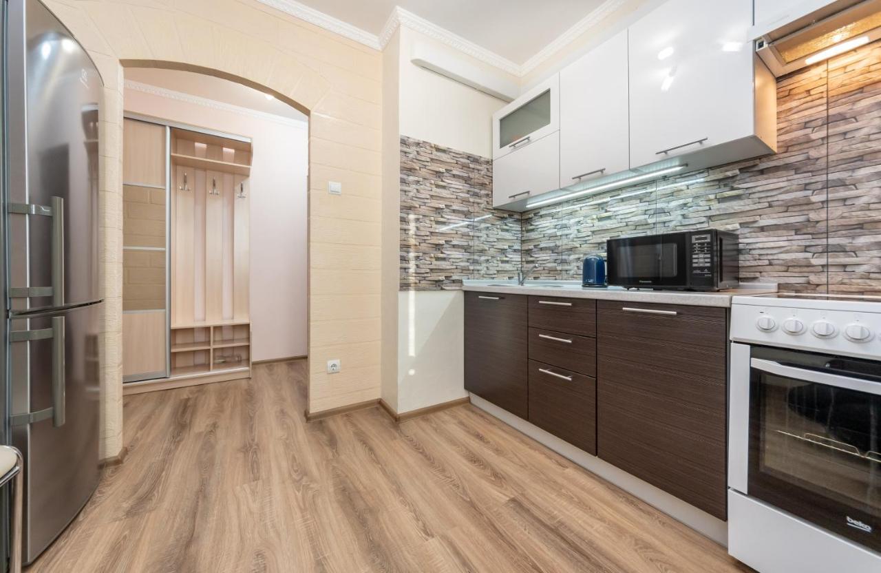 Apartmán Осокорки Русовой 3 Kyjev Exteriér fotografie