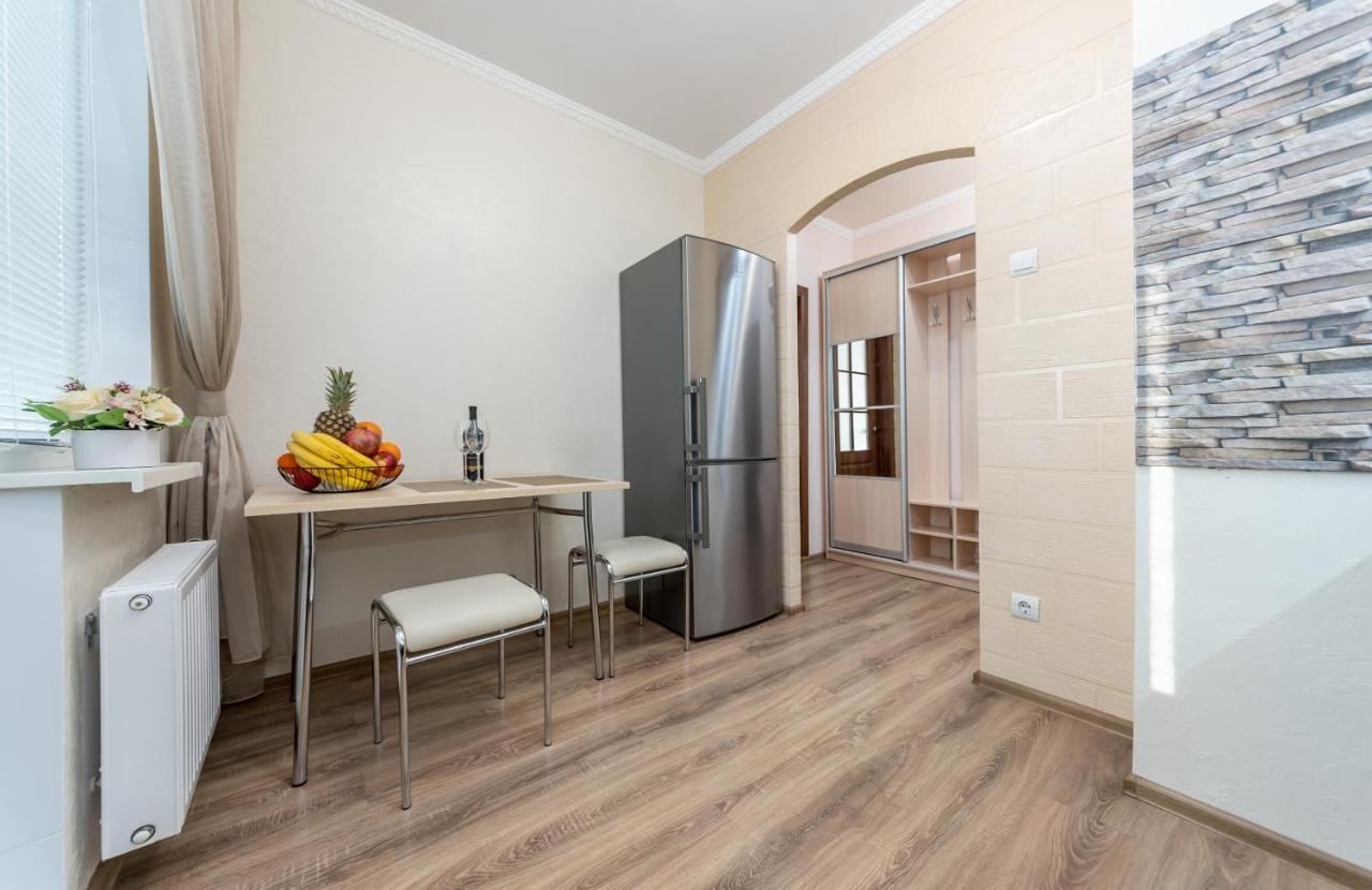 Apartmán Осокорки Русовой 3 Kyjev Exteriér fotografie